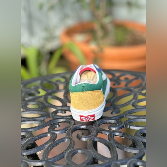 Vans — Yacht Club Color Block Shoes - Picture 5 of 7